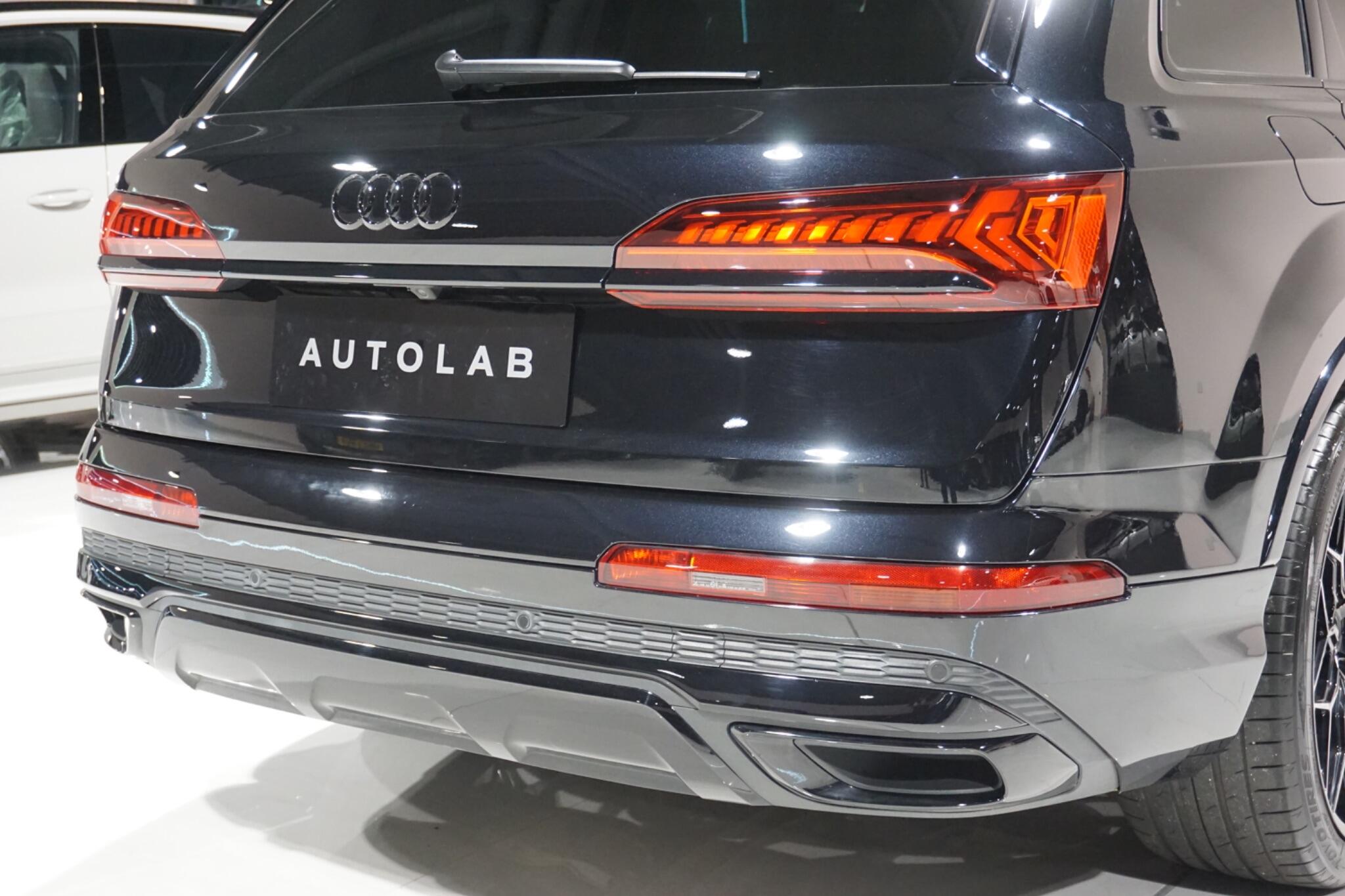 Audi Q7 3.0 TFSIe V6 55 S line SUV 5dr Petrol Plug-in Hybrid Tiptronic quattro Euro 6 (s/s) 17.9kWh (381 ps)